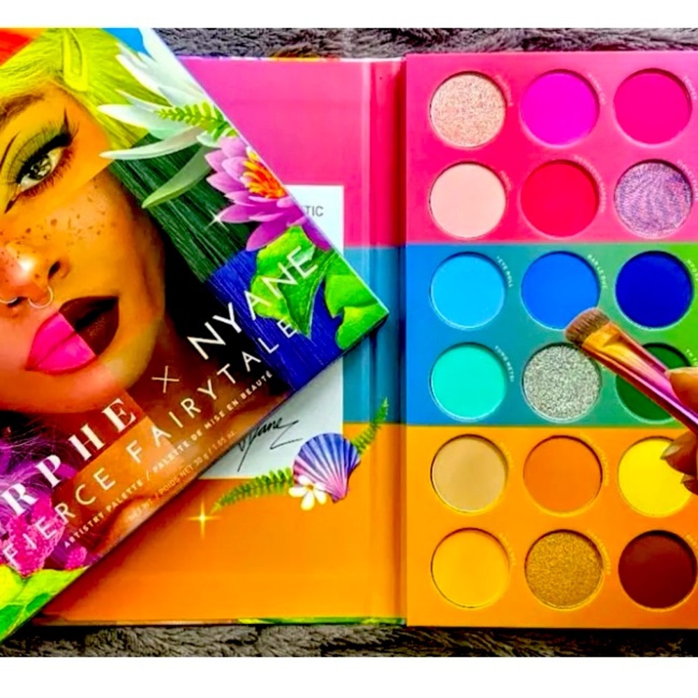 Morphe Mya Makeup eyeshadow pallet